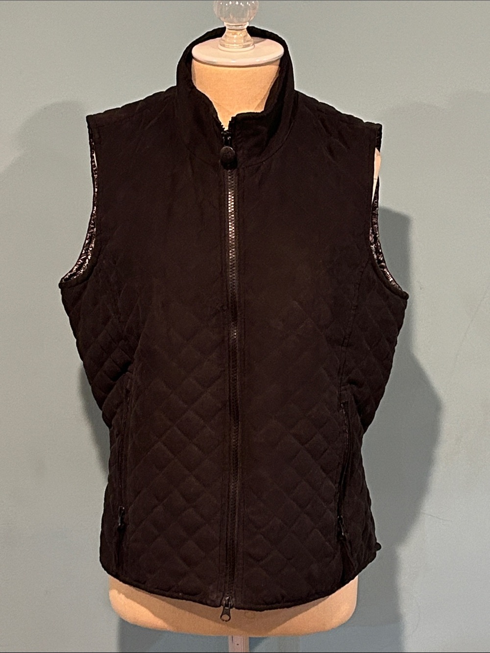 Outback Grand Prix Black Women's Vest 2958 size Medium Quilted